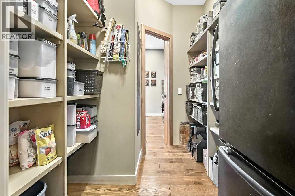 Single Family House for Sale in  Tuscany Ravine View NW Tuscany Calgary 