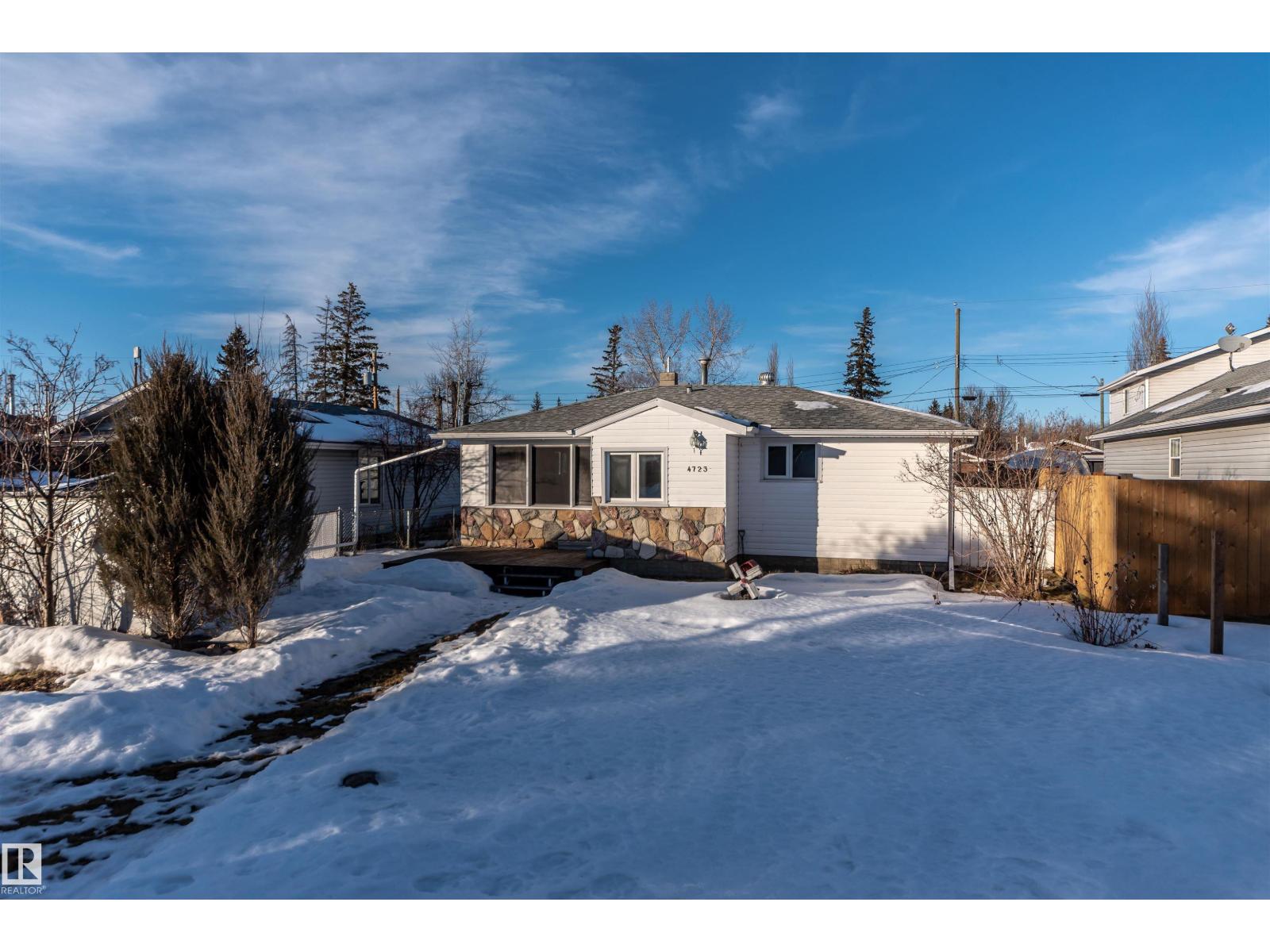 
          4723 44 Street
            <br/>
            <span>Rural Lac Ste. Anne County</span>
            , 
            <span>AB</span>
             <span>T0E0A0</span>
         - Photo 11