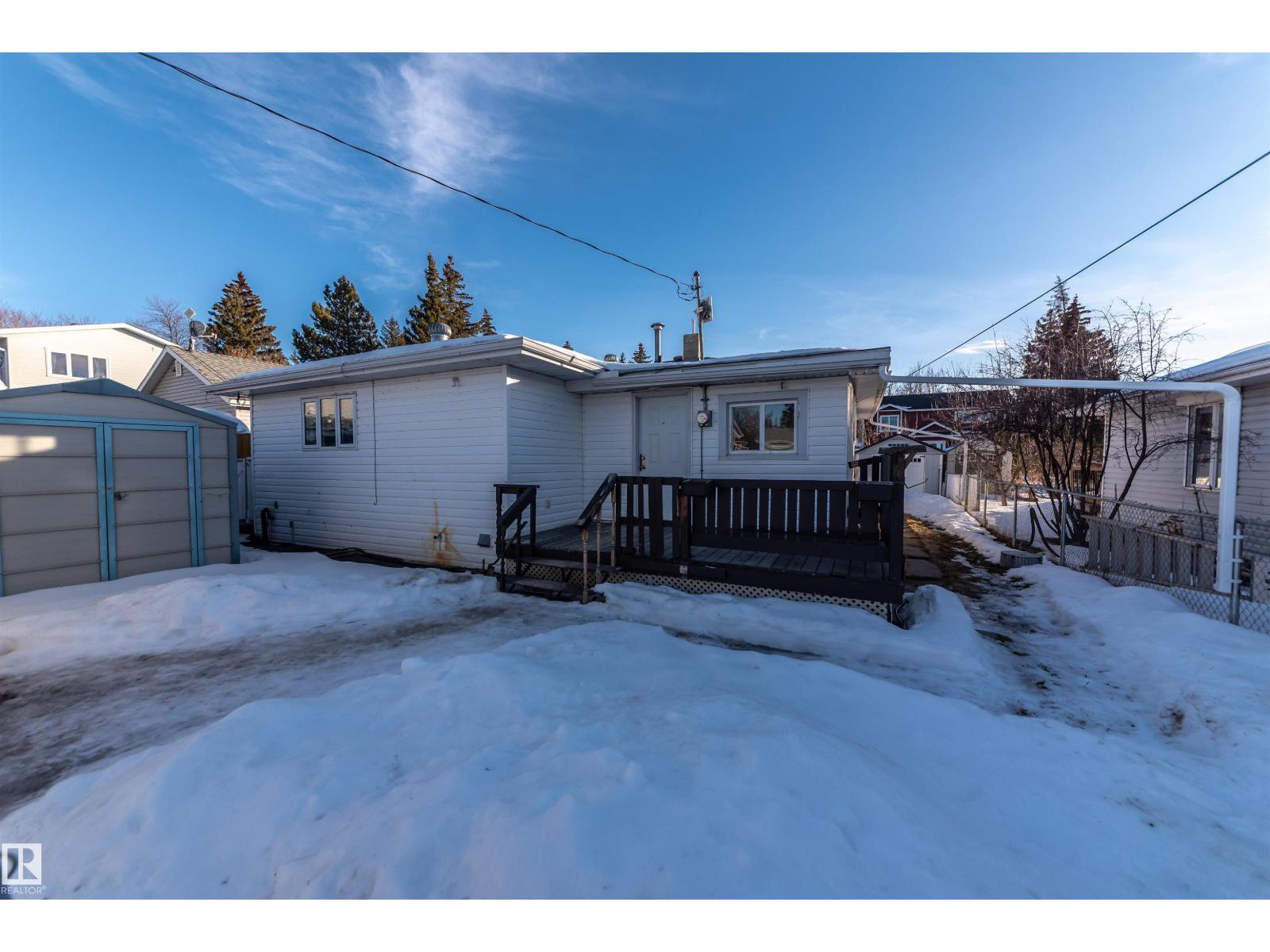 
          4723 44 Street
            <br/>
            <span>Rural Lac Ste. Anne County</span>
            , 
            <span>AB</span>
             <span>T0E0A0</span>
         - Photo 34