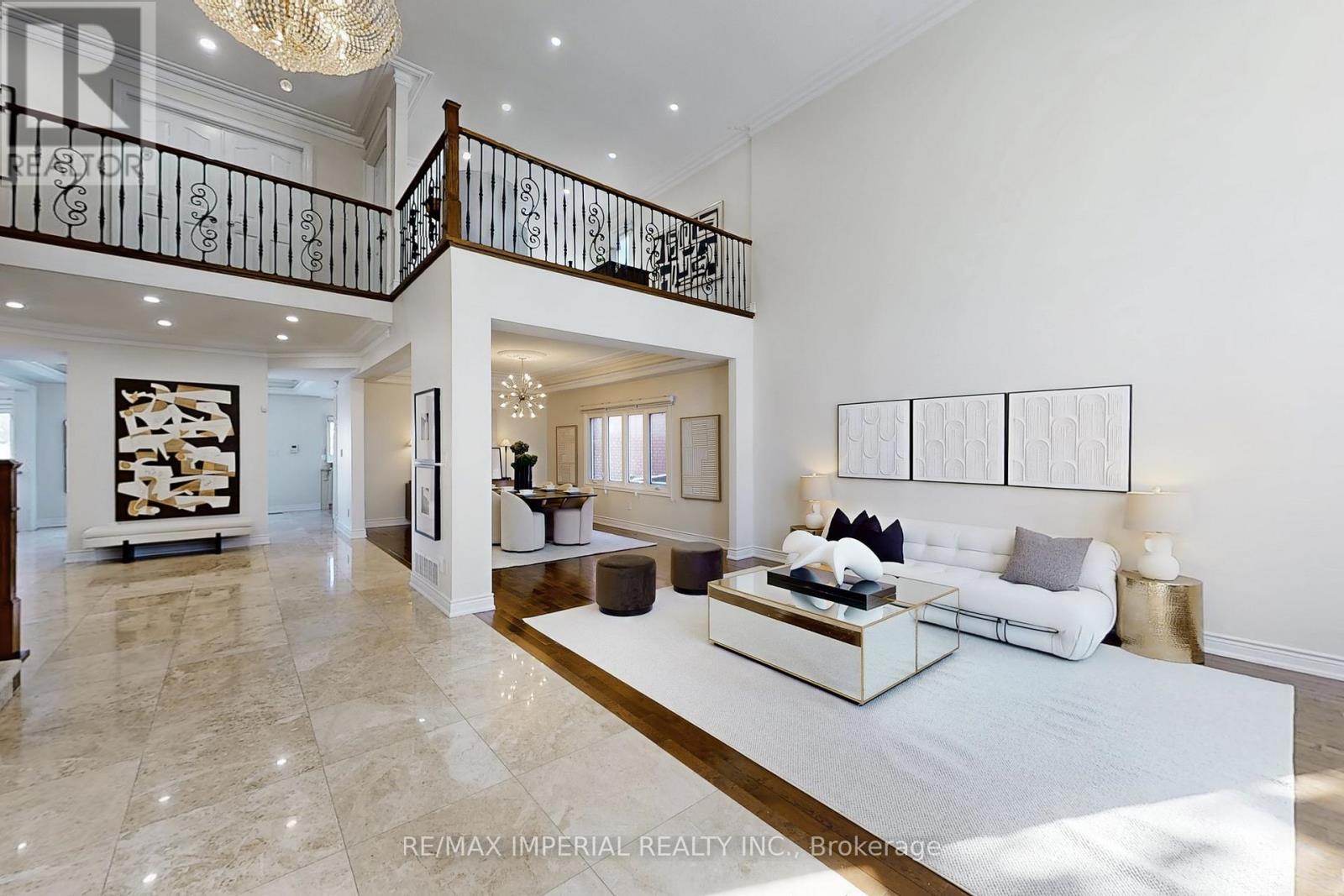 66 HILLHURST DRIVE - Photo 5 of 48, Richmond Hill (Bayview Hill), Ontario