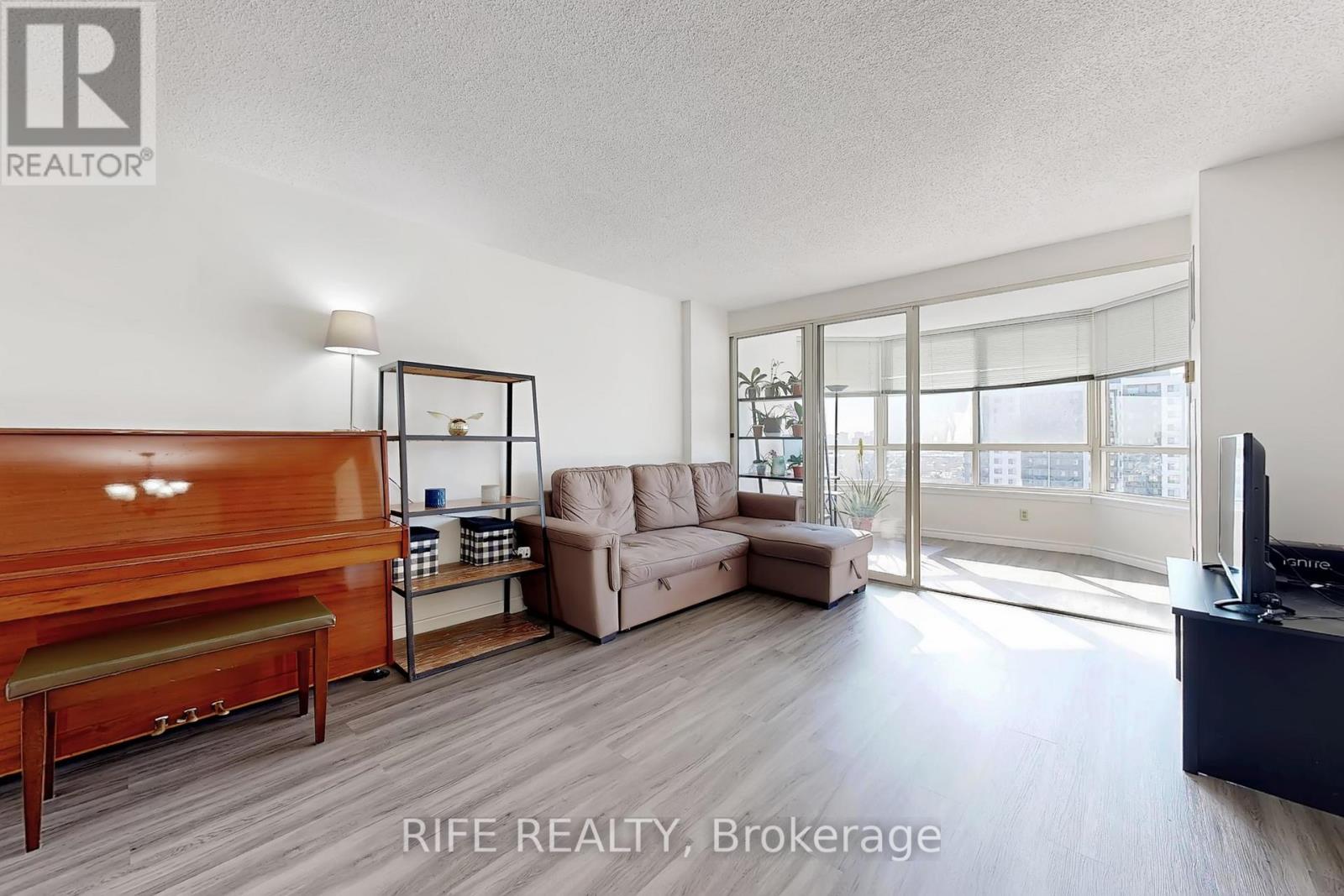 1708 - 275 BAMBURGH CIRCLE - Photo 4 of 47, Toronto (Steeles), Ontario