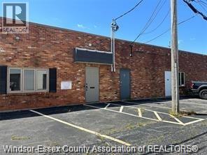 2528-B Dougall photo 3