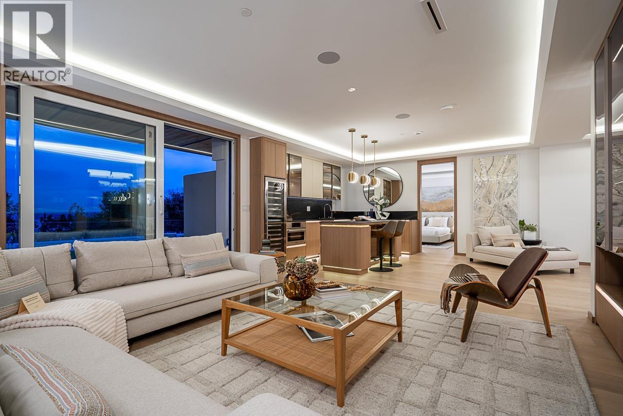 2356 OTTAWA AVENUE, West Vancouver