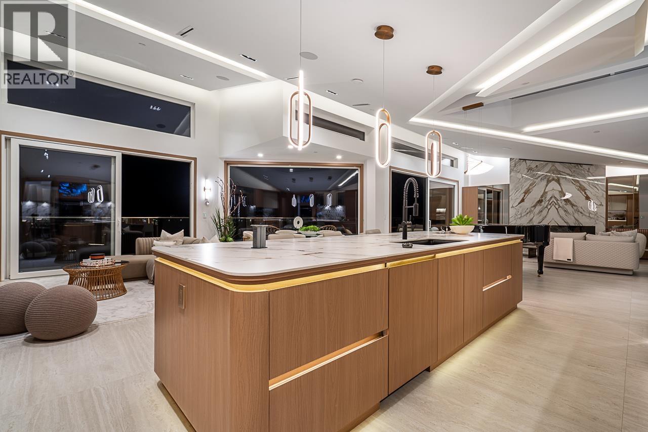 2356 OTTAWA AVENUE, West Vancouver