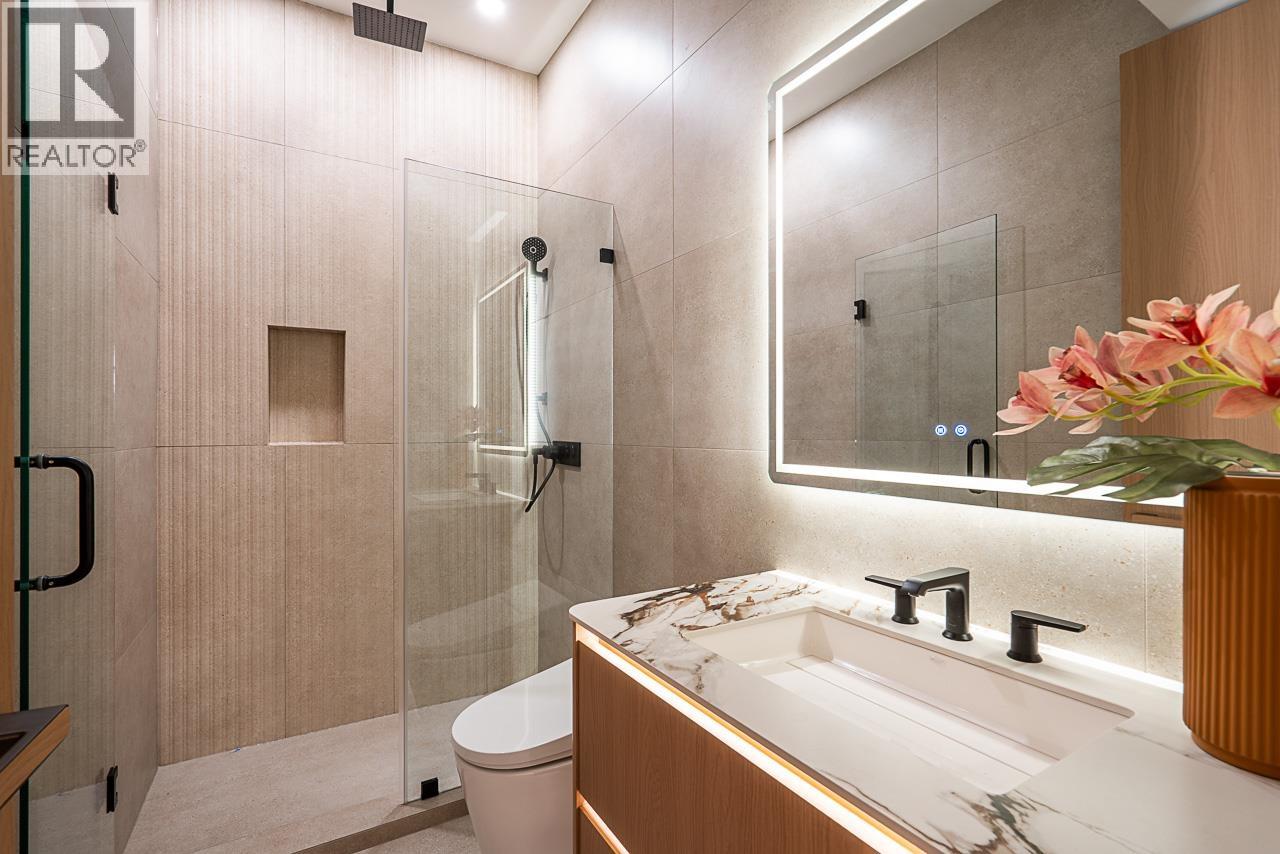 2356 OTTAWA AVENUE, West Vancouver