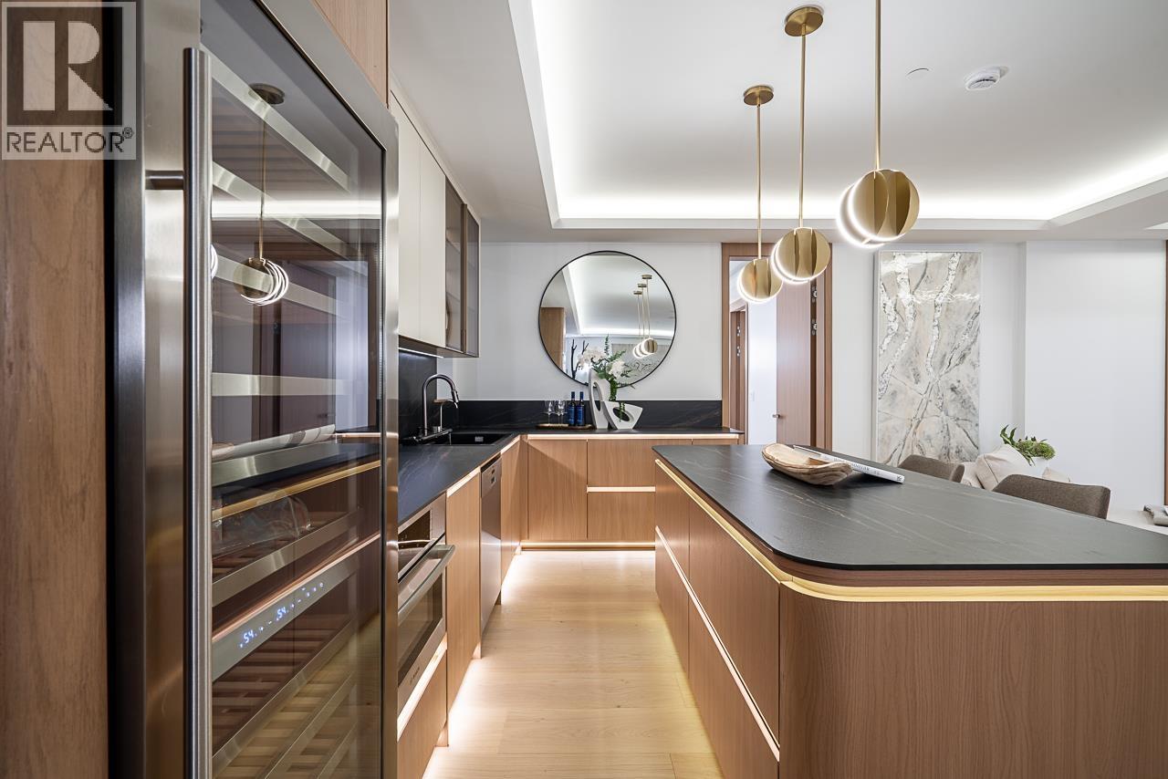 2356 OTTAWA AVENUE, West Vancouver