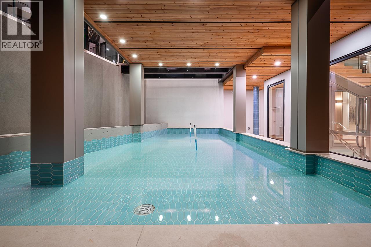 2356 OTTAWA AVENUE, West Vancouver