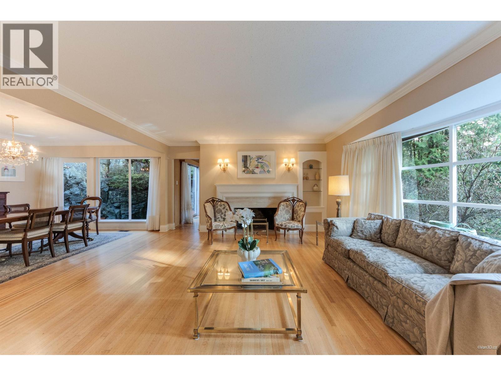 475 SOUTHBOROUGH DRIVE, West Vancouver