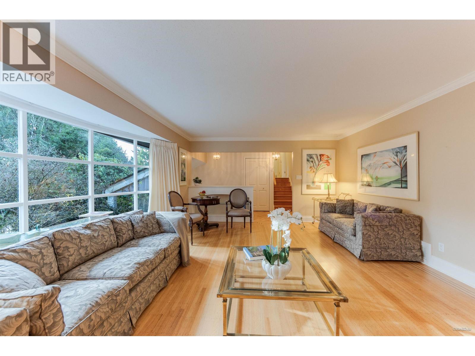 475 SOUTHBOROUGH DRIVE, West Vancouver