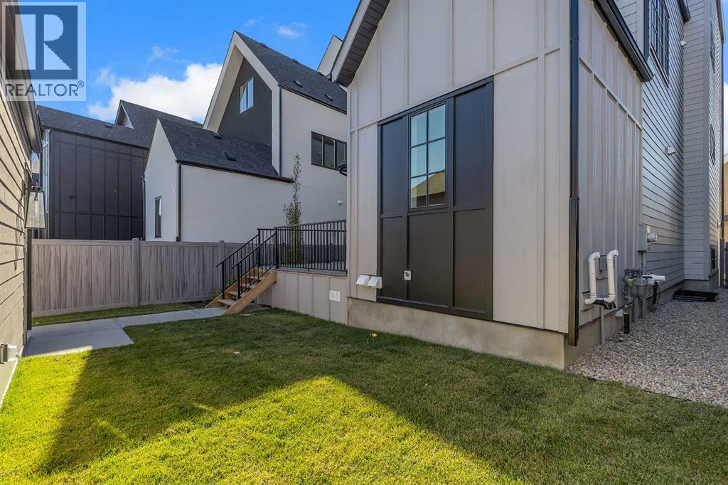 Single Family House for Sale in  Normandy Drive SW Currie Barracks Calgary 