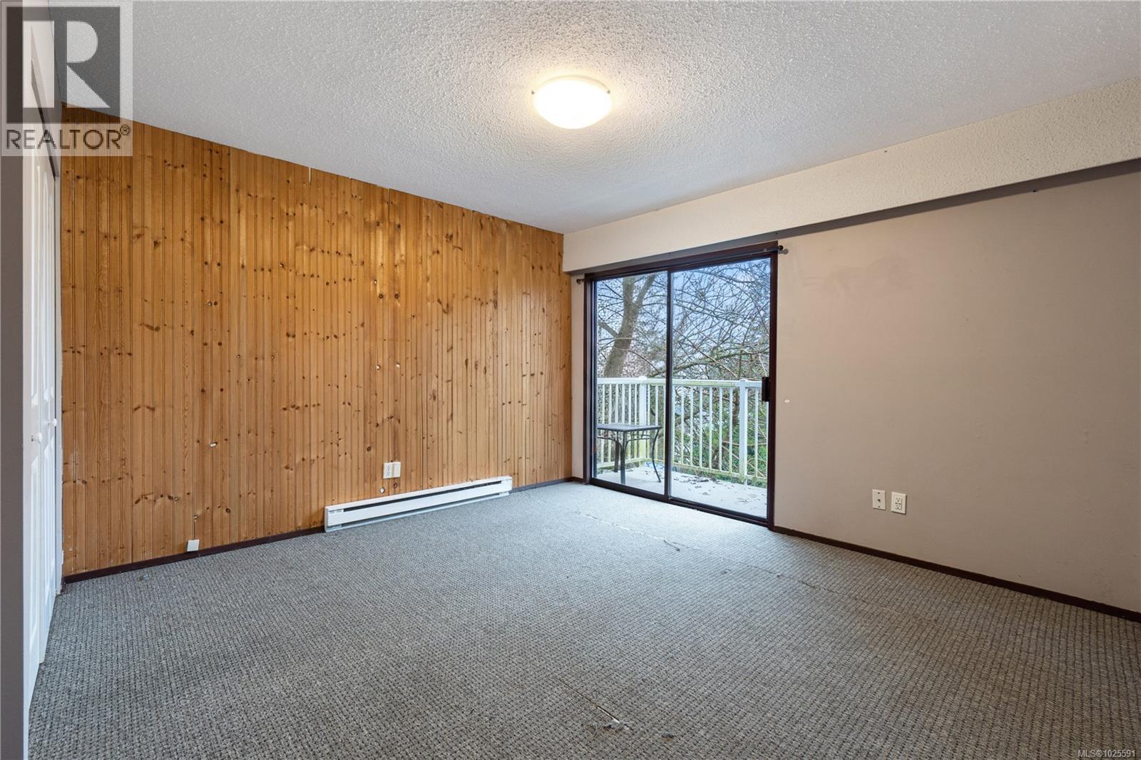 834 HOLLY HILL RD - 20