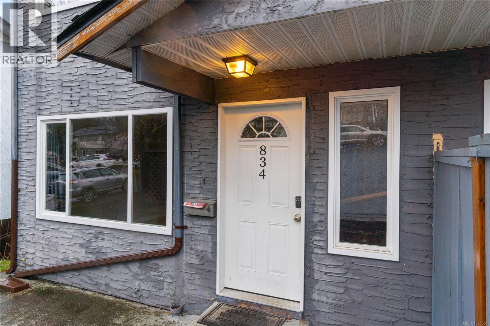 834 HOLLY HILL RD - 26