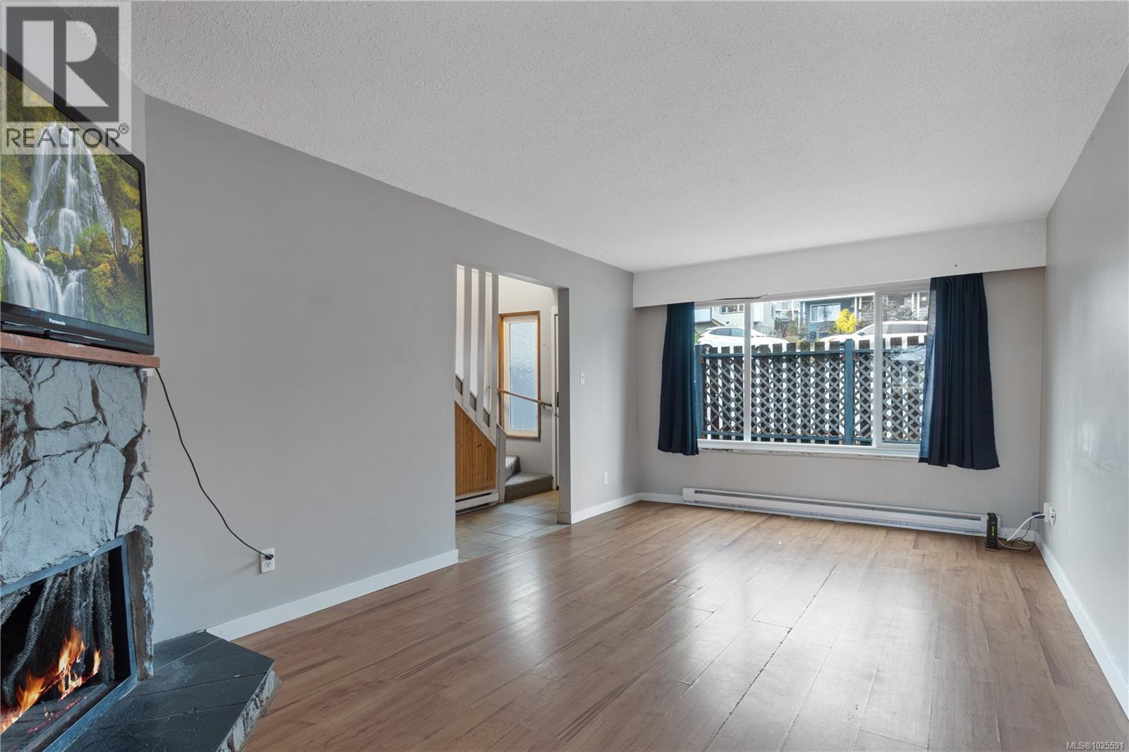 834 HOLLY HILL RD - 9