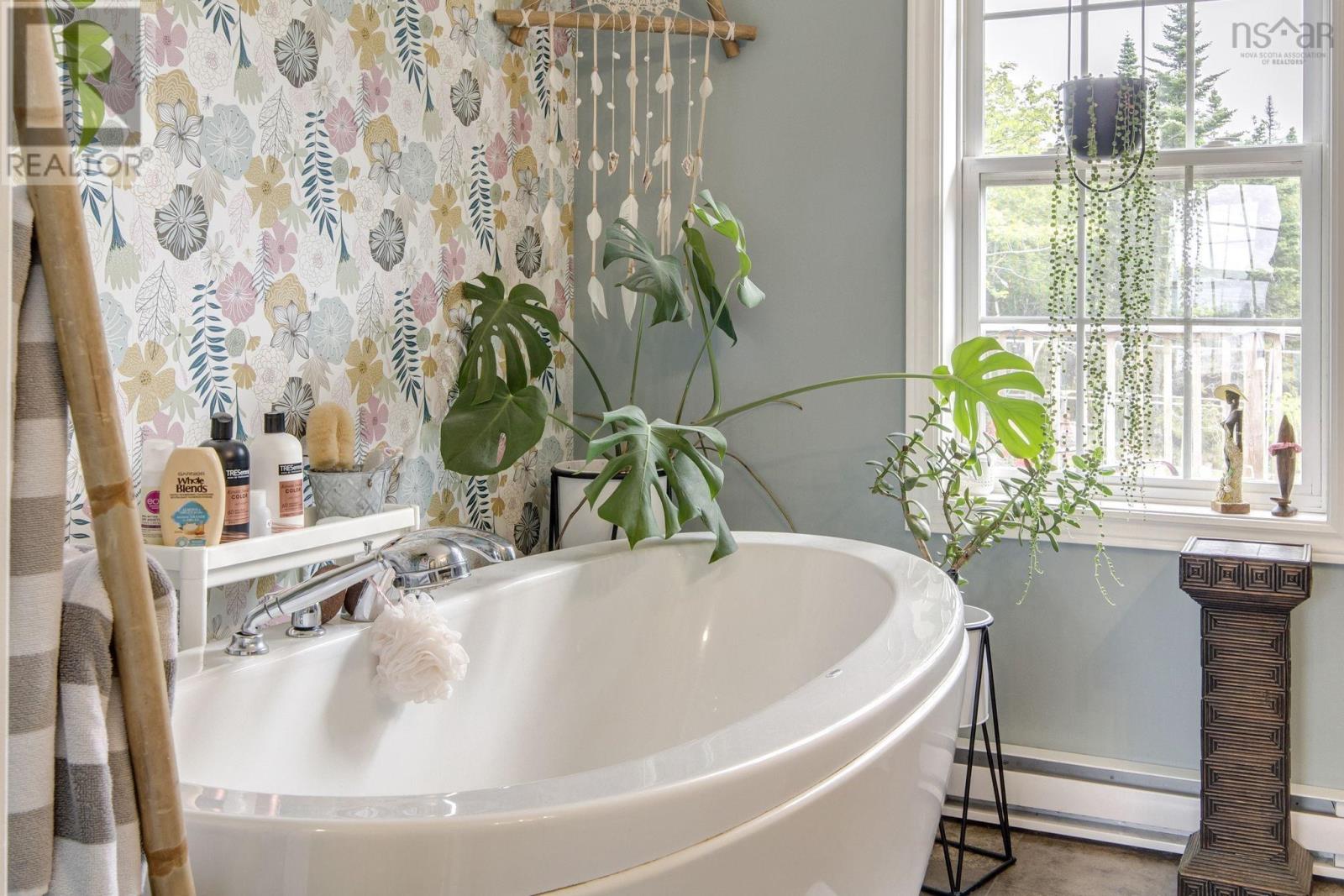 Property 15 of 51 of 741 Villagedale Road