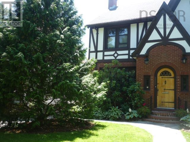 Property 47 of 49 of 1950 Connaught Avenue