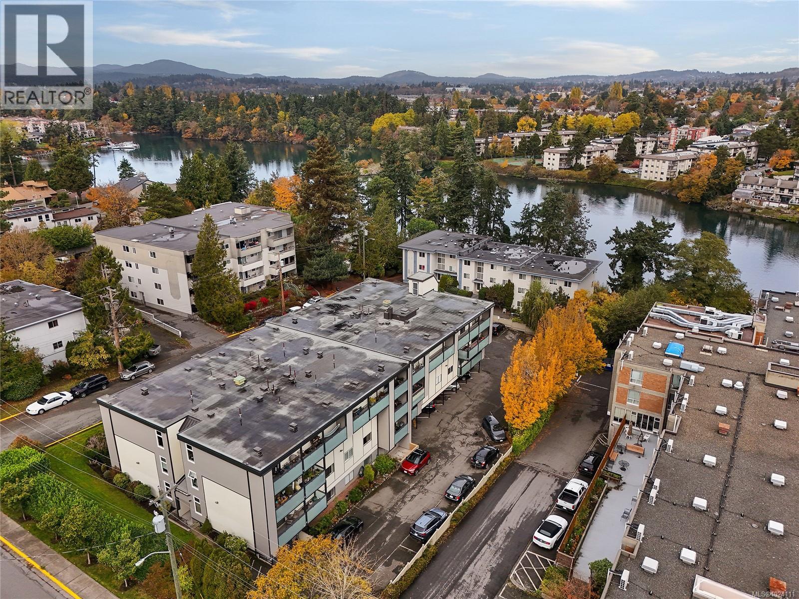 208 955 Dingley Dell, Esquimalt