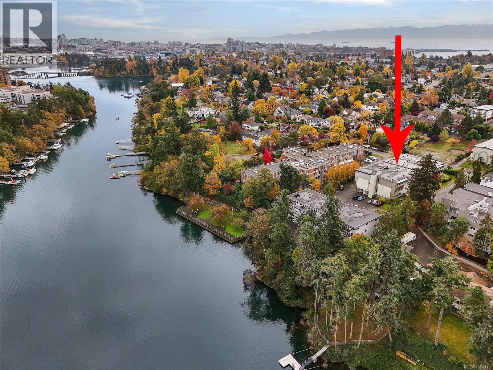 208 955 Dingley Dell, Esquimalt