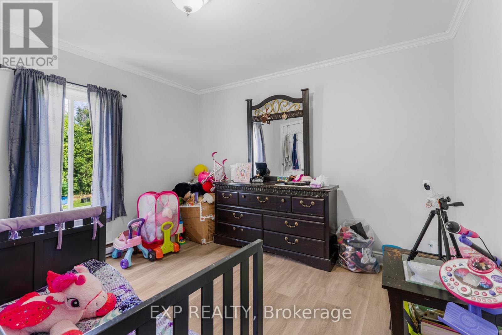 309-313 FRONT ROAD - 41