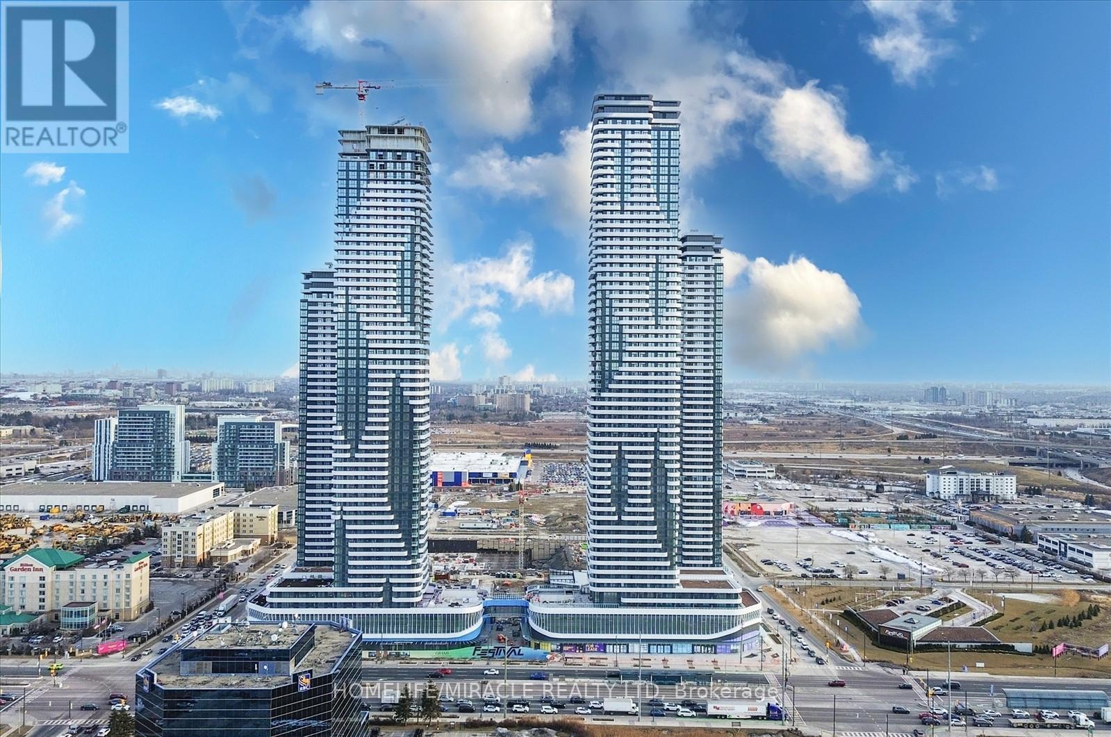 195 Commerce Street 915