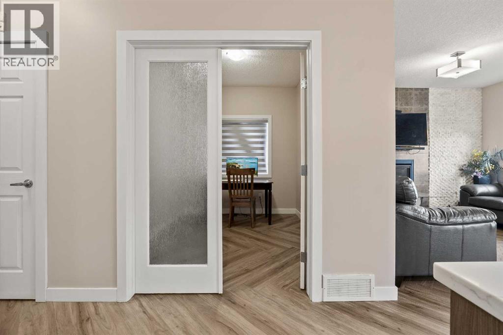 Single Family House for Sale in  Nolancrest Circle NW Nolan Hill Calgary 