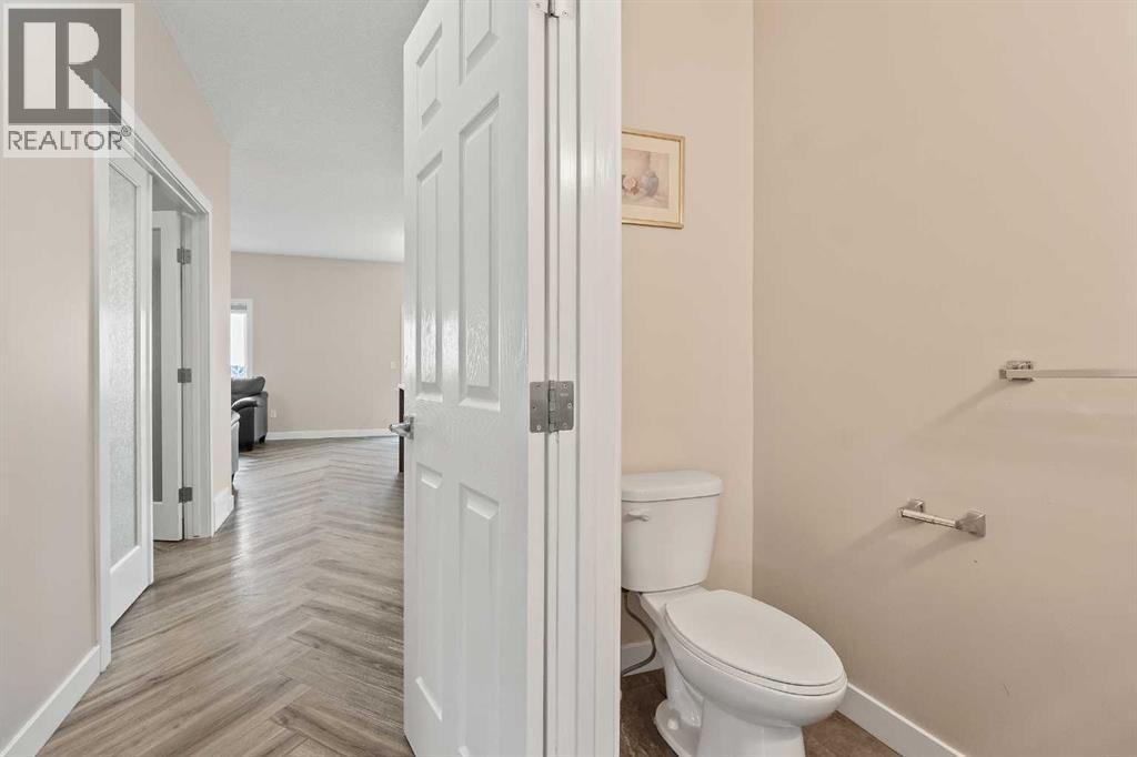 Single Family House for Sale in  Nolancrest Circle NW Nolan Hill Calgary 