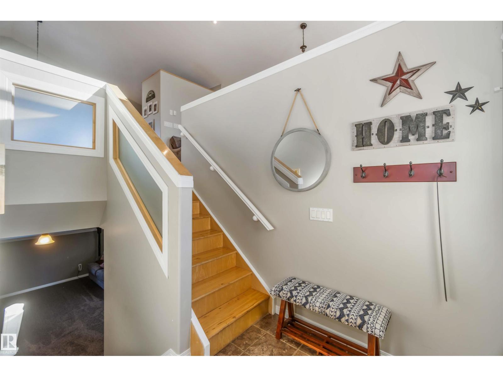 5133 54 AV - Photo 4 of 60, Redwater, Alberta