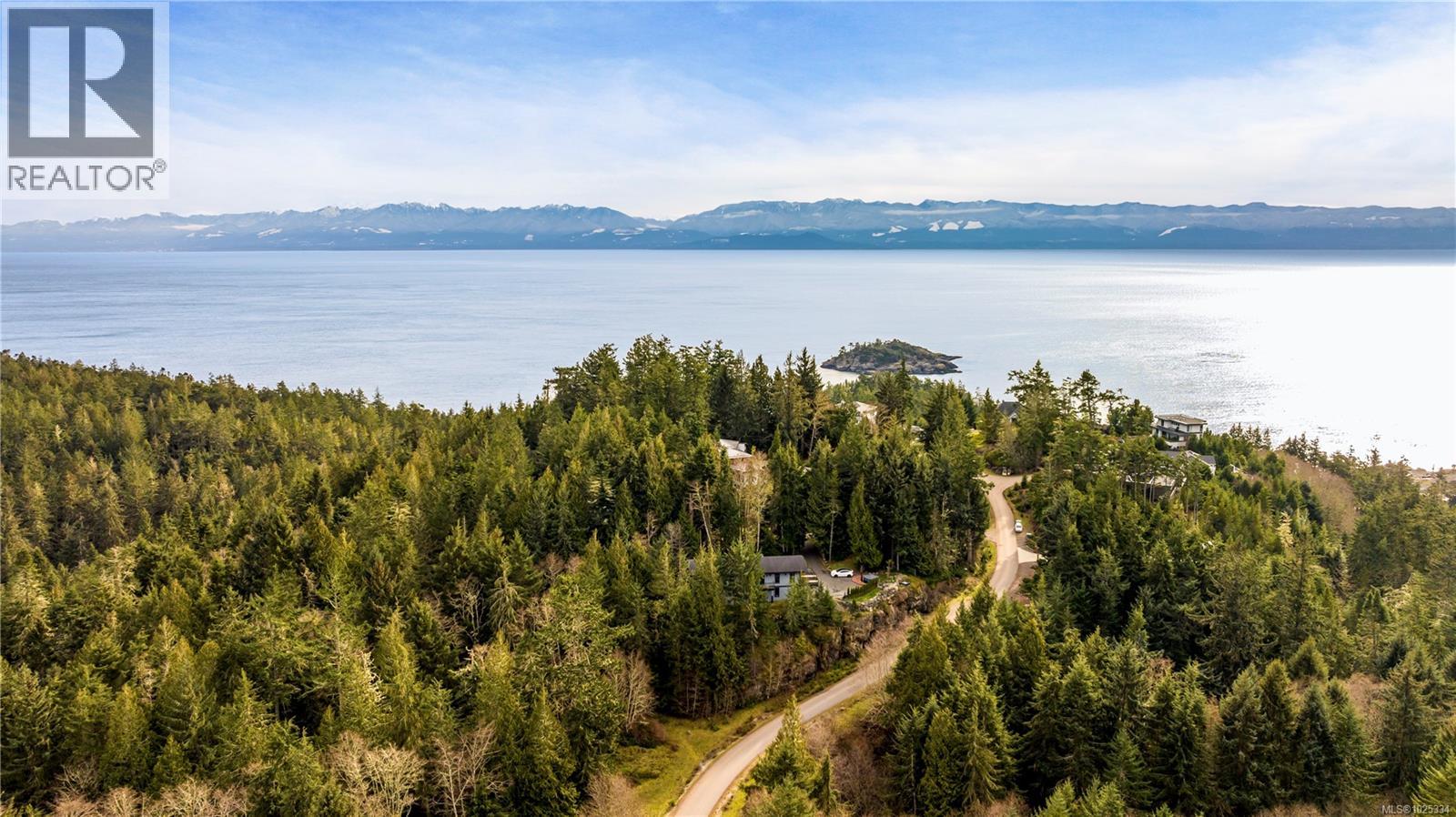 7405 Thornton Hts, Sooke