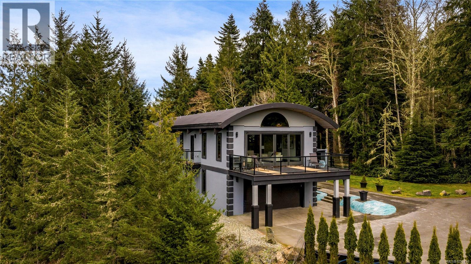 7405 Thornton Hts, Sooke