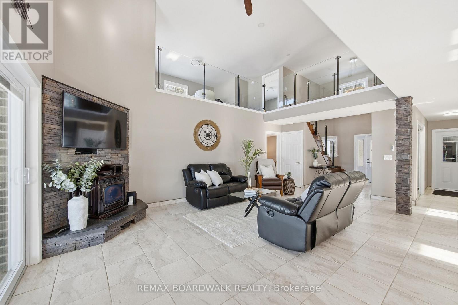 50 KERRY FOREST DRIVE — photo 24