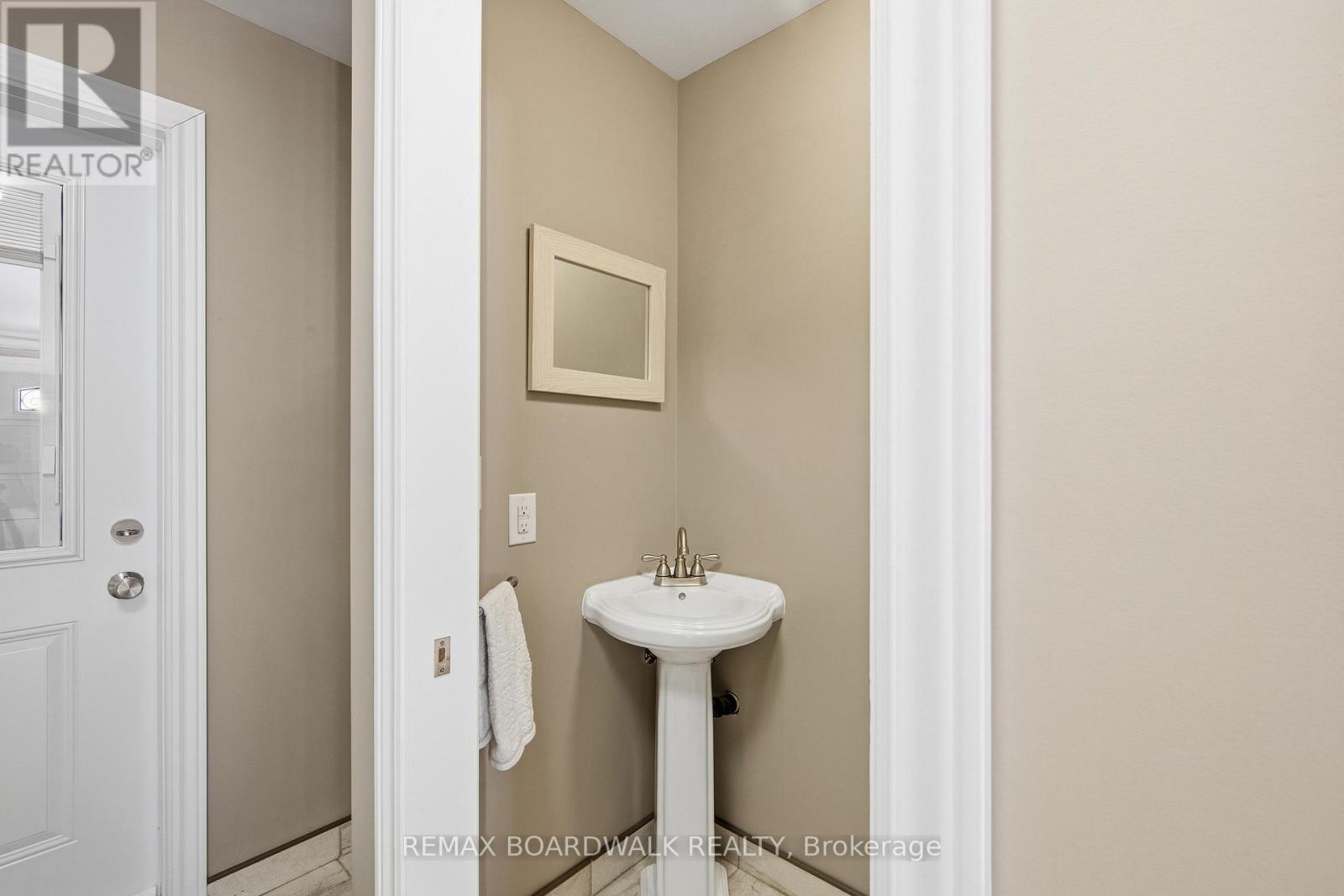 50 KERRY FOREST DRIVE — photo 41