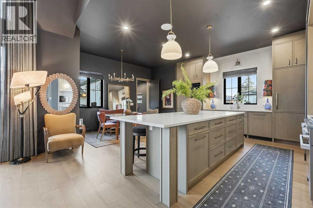 Single Family House Bungalow for Sale in   Avenue SW North Glenmore Park Calgary 