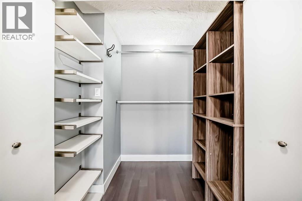 Single Family House for Sale in    Avenue SW Beltline Calgary 