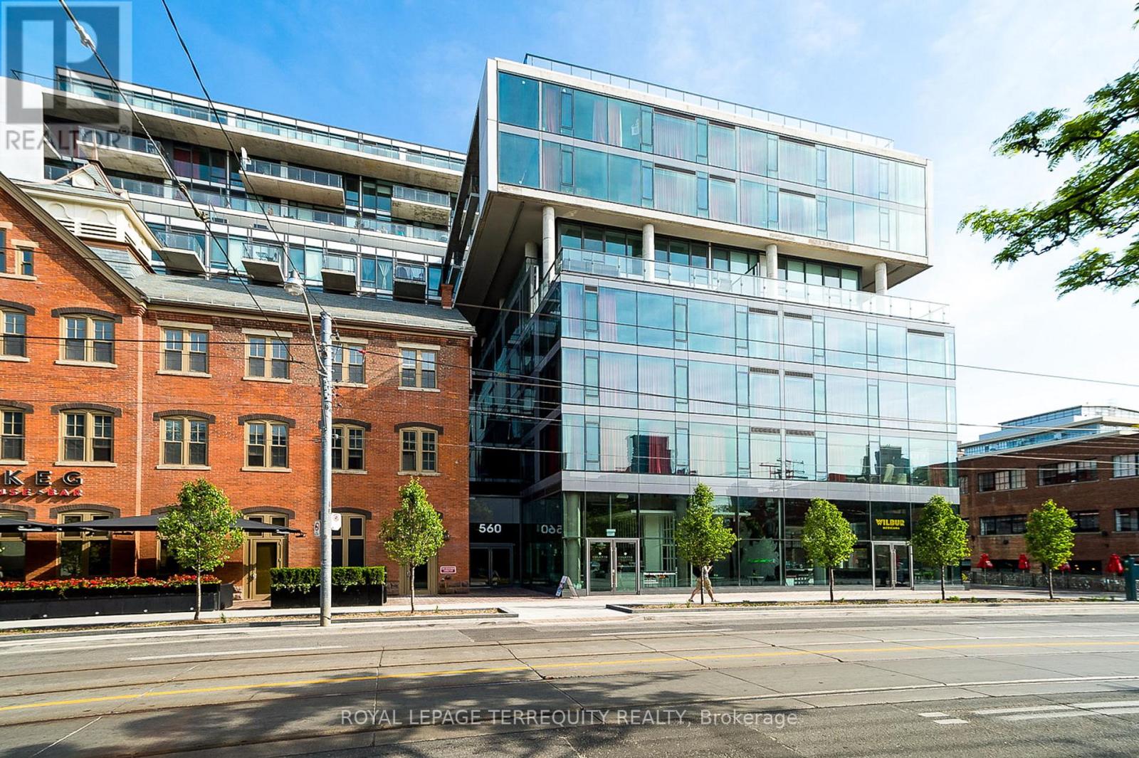 #523 560 KING STREET W - 37