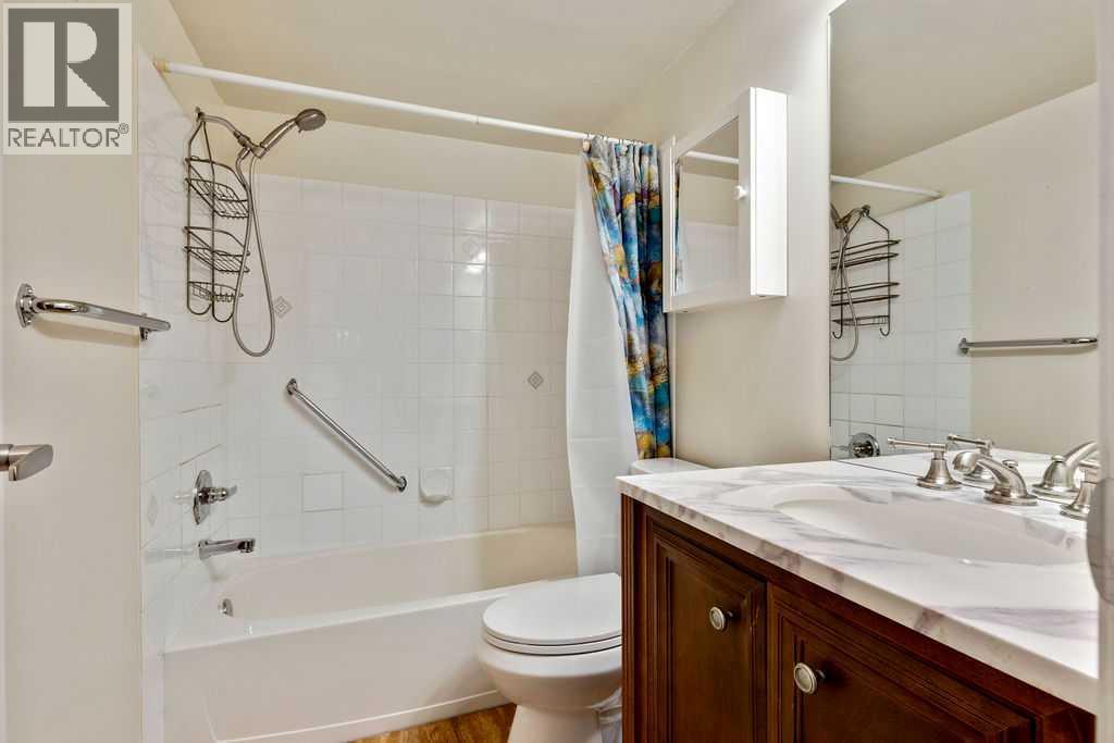 Single Family House for Sale in   Dover Point SE Dover Calgary 