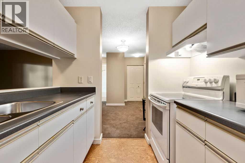 Single Family House for Sale in   Dover Point SE Dover Calgary 