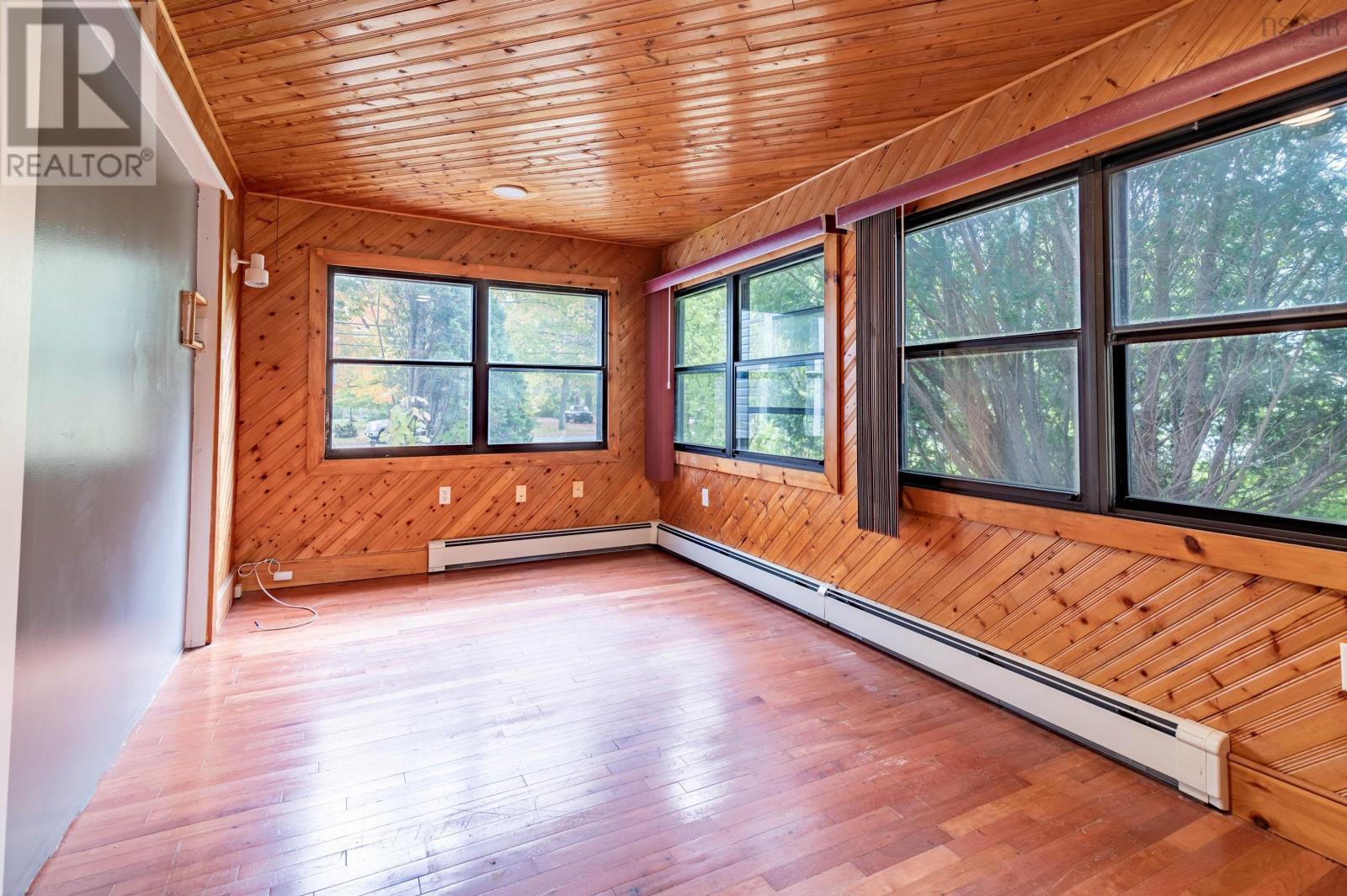 Property 24 of 42 of 199 Main Street