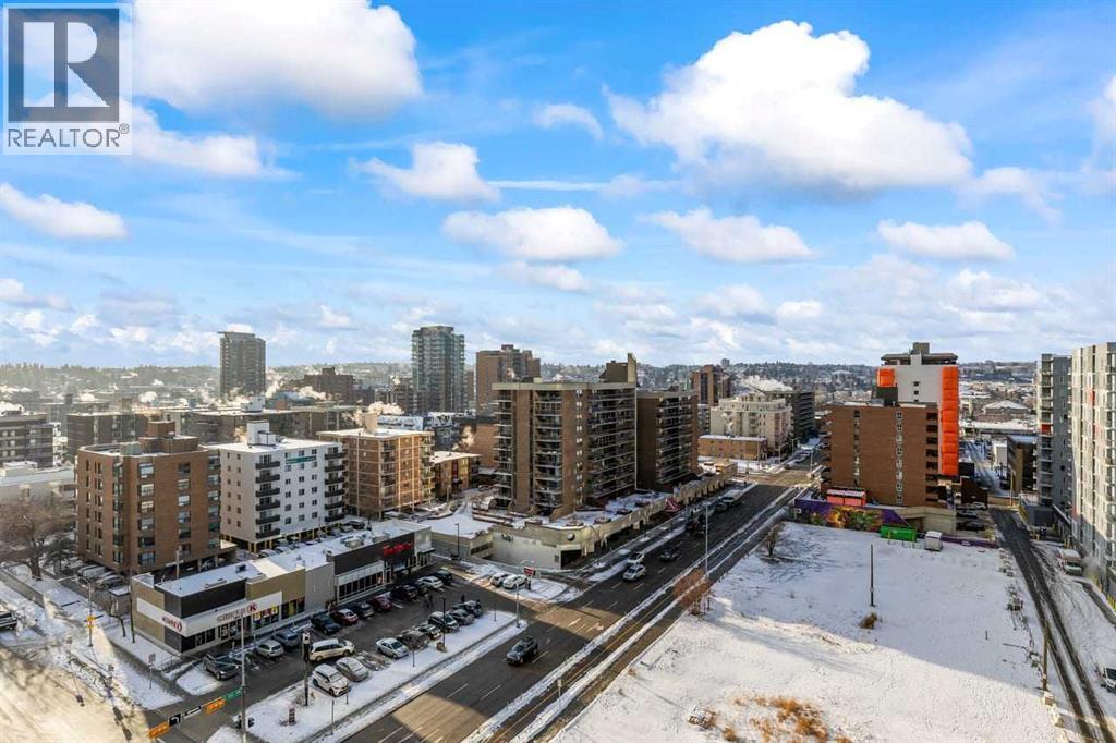 Single Family House for Sale in    Street SW Beltline Calgary 