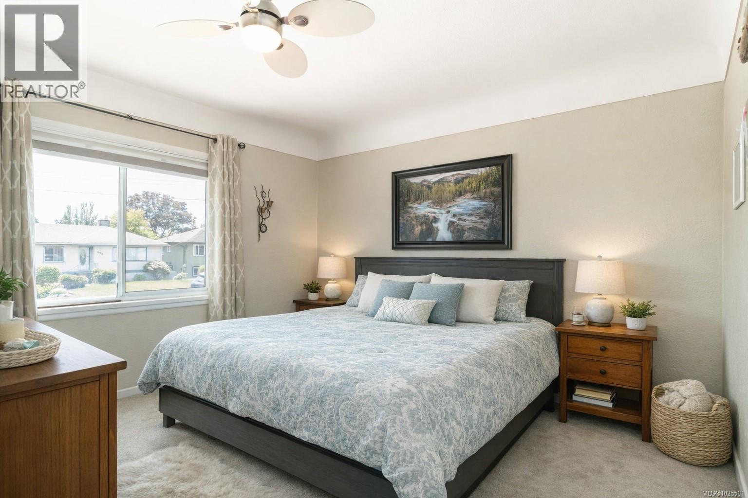  582 Baxter Avenue, Saanich