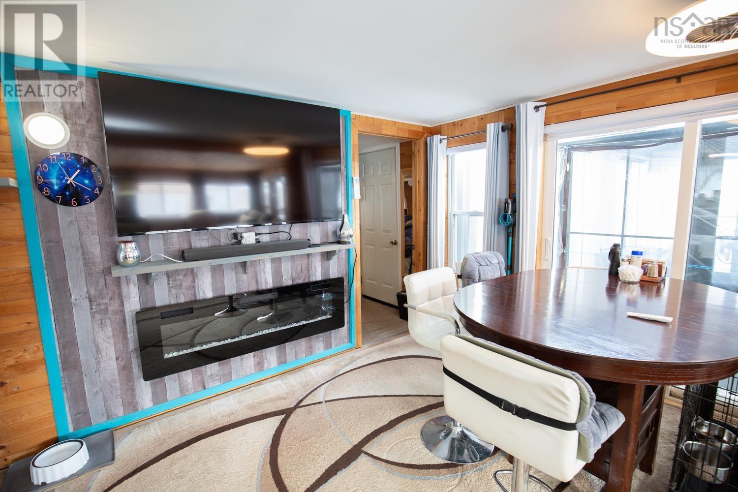 Property 5 of 16 of 402 SMITH POINT Road