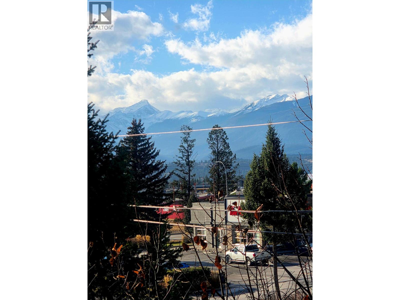203 200 Black Forest Trail, Invermere