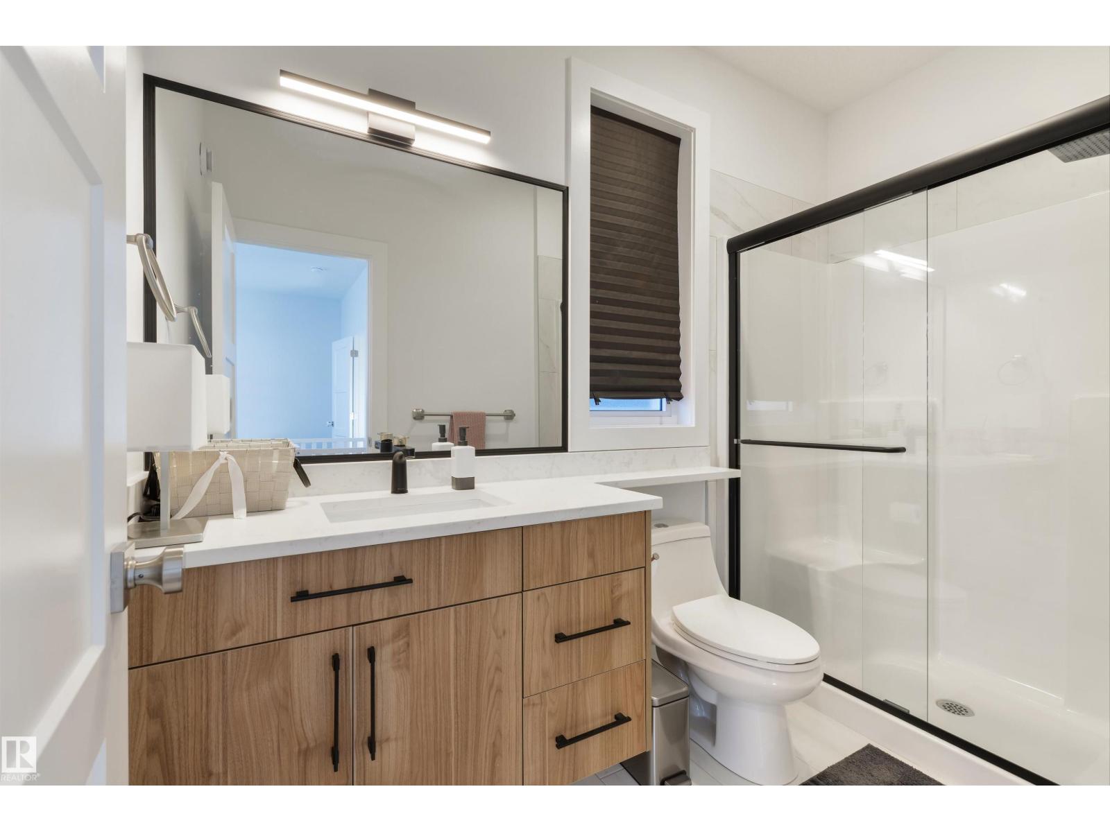 219 37 ST SW, Edmonton