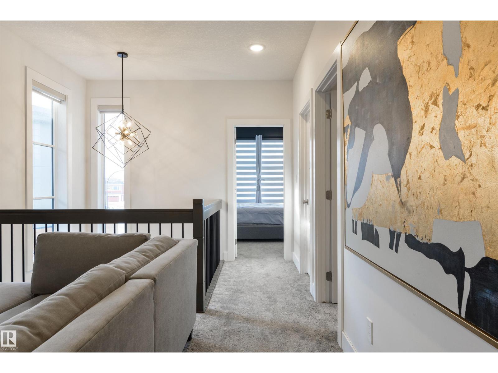 219 37 ST SW, Edmonton