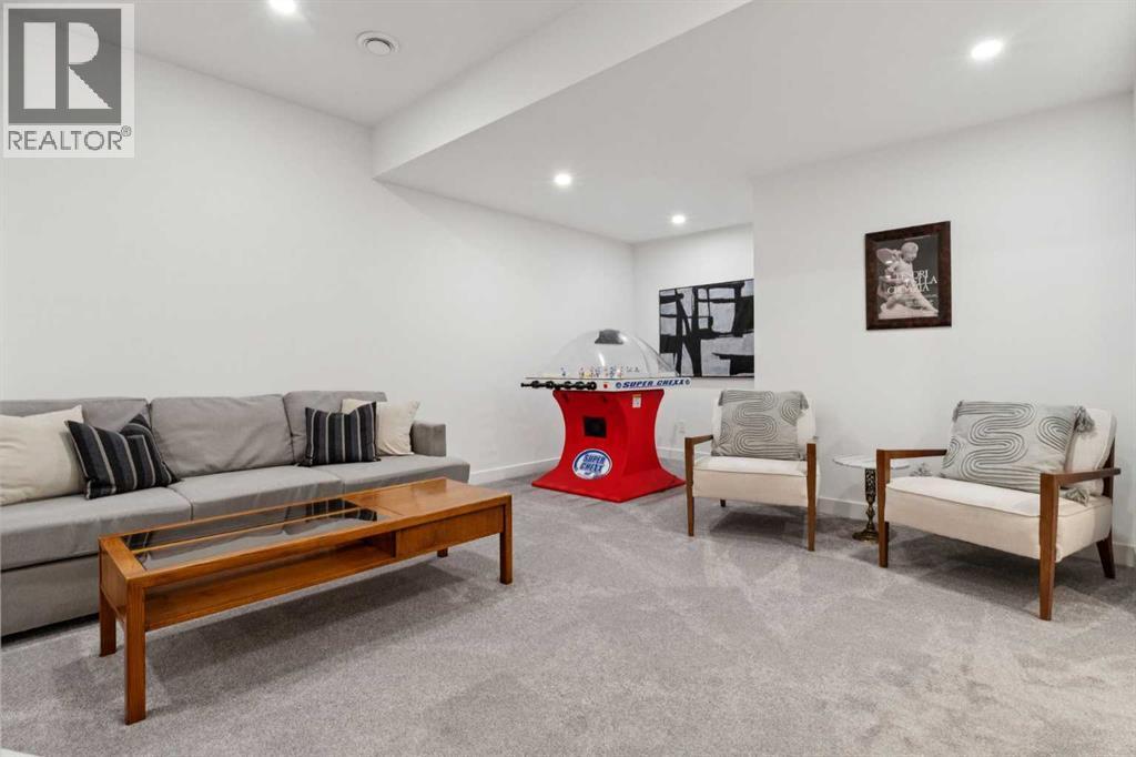 Single Family House for Sale in  Lake Erie Way SE Lake Bonavista Calgary 