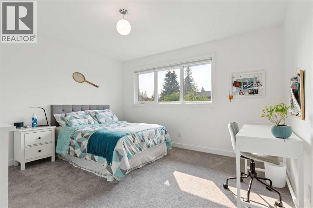 Single Family House for Sale in  Lake Erie Way SE Lake Bonavista Calgary 