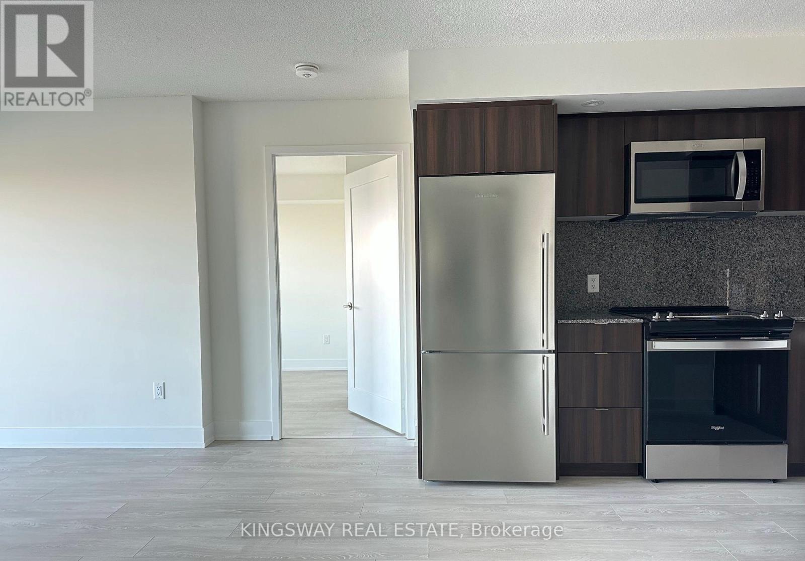 10 Eva Unit 2205 photo 5