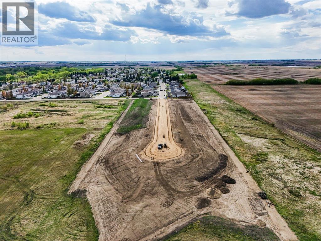 Single Family House Bungalow for Sale in   Avenue Victoria Park Camrose 