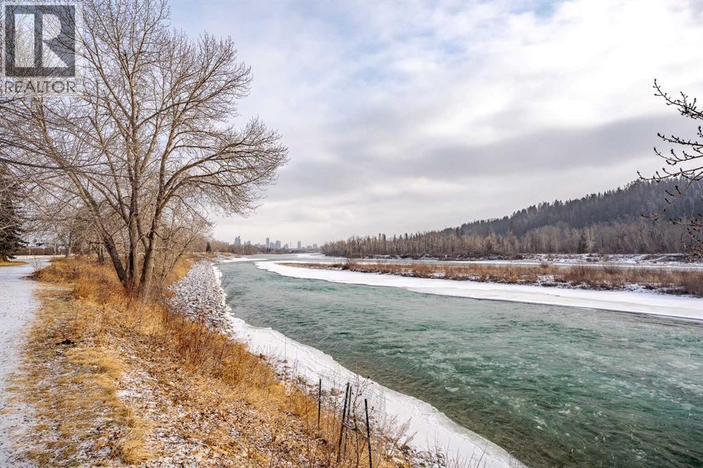 Single Family House for Sale in   Parkdale Boulevard NW Parkdale Calgary 