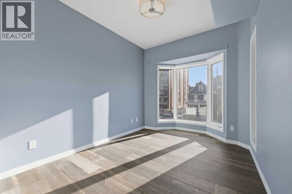 Single Family House for Sale in    Avenue SW Beltline Calgary 