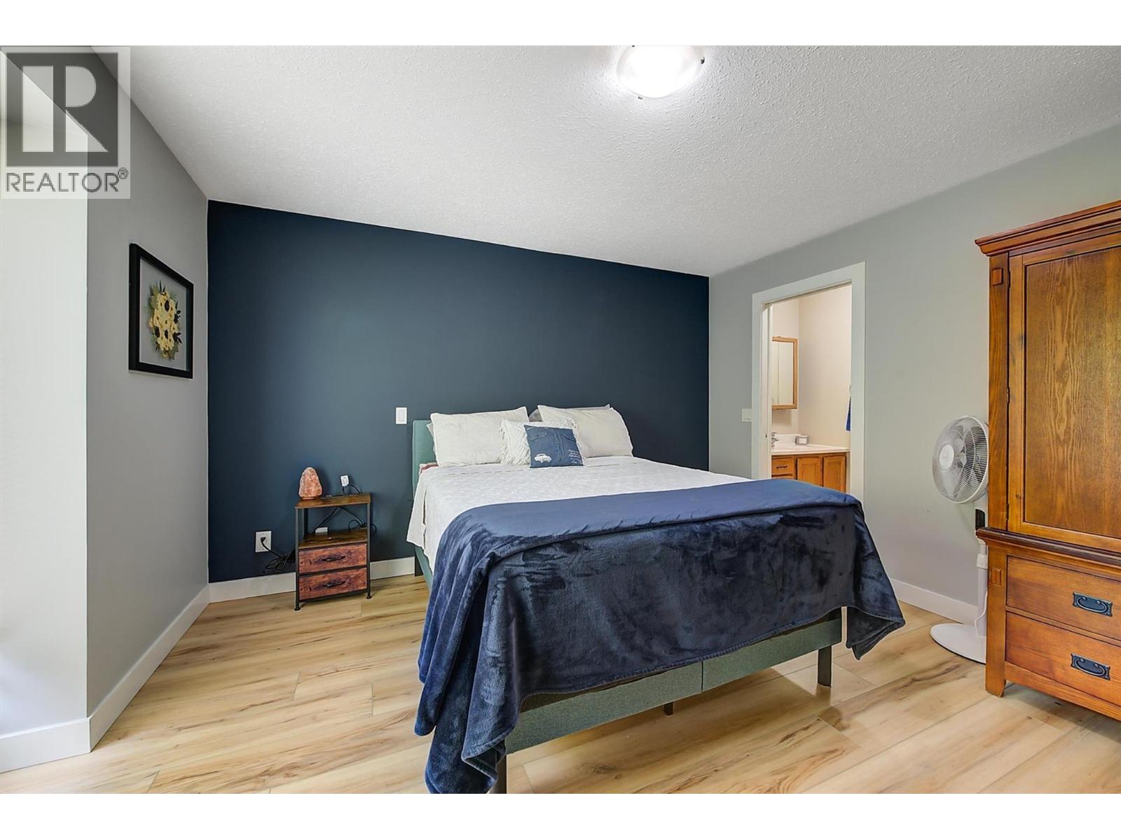 2226 Golf Course Drive - 28