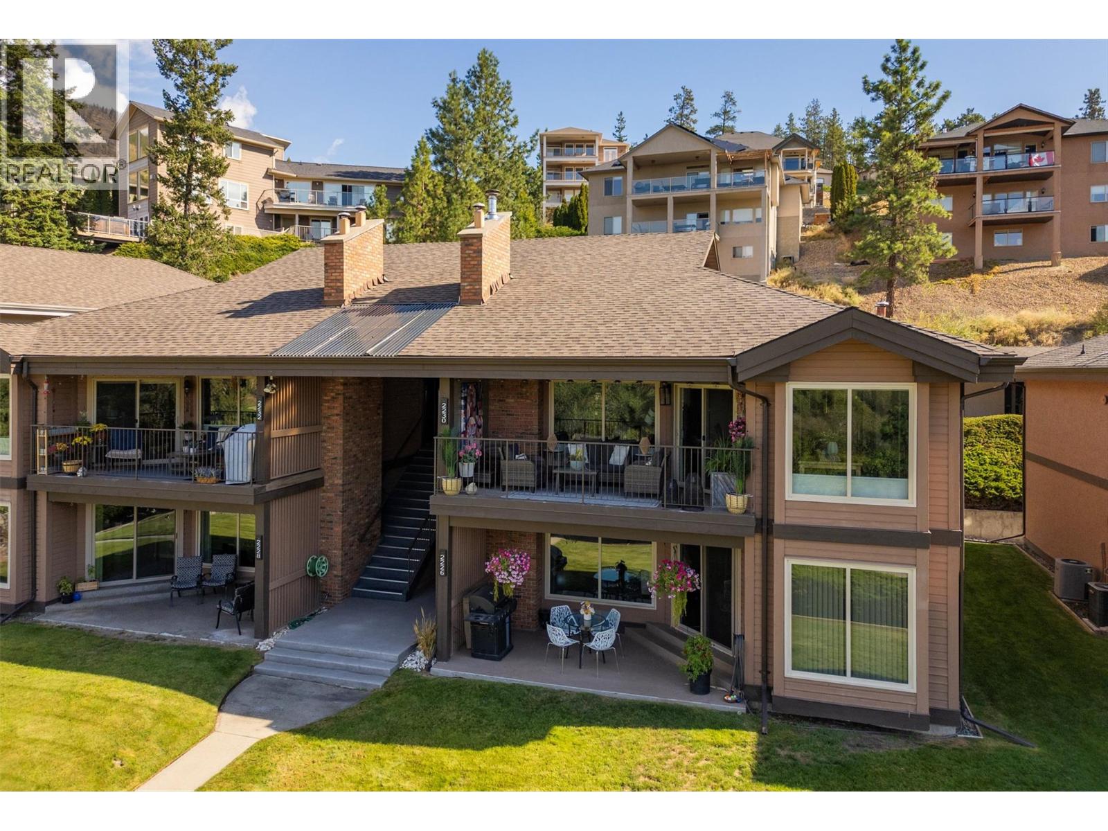  2226 Golf Course Drive, West Kelowna